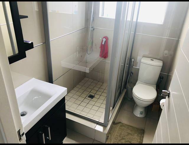 3 BEDROOM FLAT RENTED IN MORNINGSIDE